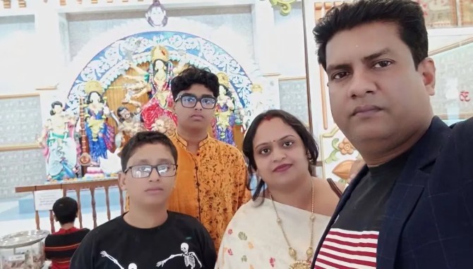 চাঁদপুর শহরের আত্মগোপনে থাকা সেই হিন্দু পরিবারকে চট্টগ্রামে আটক